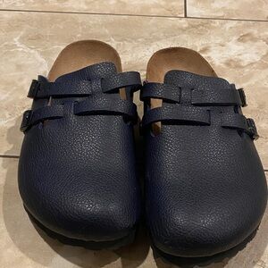 Birki’s Camden 2 strap mule